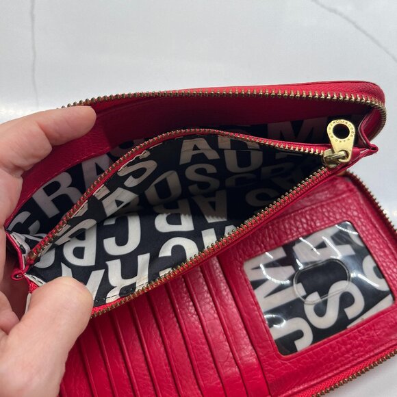 Marc By Marc Jacobs Zip Wallet Red - Picture 5 of 5